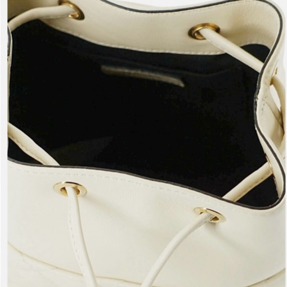 Versace Medusa Cream Quilted Lamb Leather Bucket Shoulder Bag - Picture 11 of 12